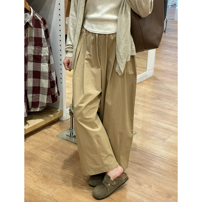 Black Women's Plus Size Summer Balloon Pants, Casual Loose Wide-Leg High-Waisted 90s Style Nine-Point Trousers Black Women's Plus Size Summer Balloon Pants, Casual Loose Wide-Leg High-Waisted 90s Style Nine-Point Trousers