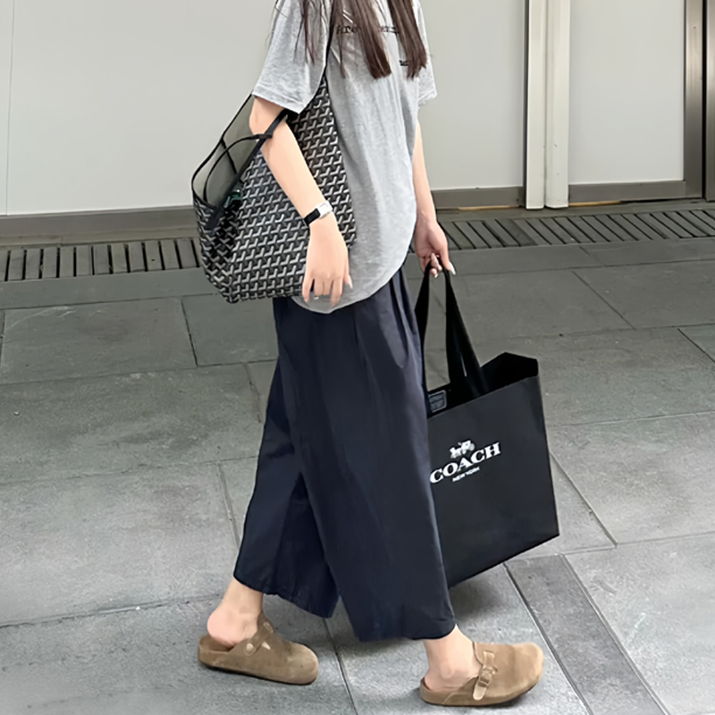 Black Women's Plus Size Summer Balloon Pants, Casual Loose Wide-Leg High-Waisted 90s Style Nine-Point Trousers Black Women's Plus Size Summer Balloon Pants, Casual Loose Wide-Leg High-Waisted 90s Style Nine-Point Trousers