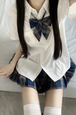 Blue Embroidered JK Uniform Short Sleeve Shirt for Women - Loose College Style Summer Top with Camellia Design