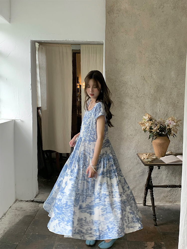 Blue Fan Star Garden French Retro Tencel Short Sleeve Dress for Women, Summer Loose Fit with Flying Sleeves, Vintage 90s Style Blue Fan Star Garden French Retro Tencel Short Sleeve Dress for Women, Summer Loose Fit with Flying Sleeves, Vintage 90s Style