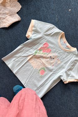 Blue Floral Printed Short Sleeve T-Shirt for Women - Vintage Loose Fit Retro Round Neck Top for Summer Fashion