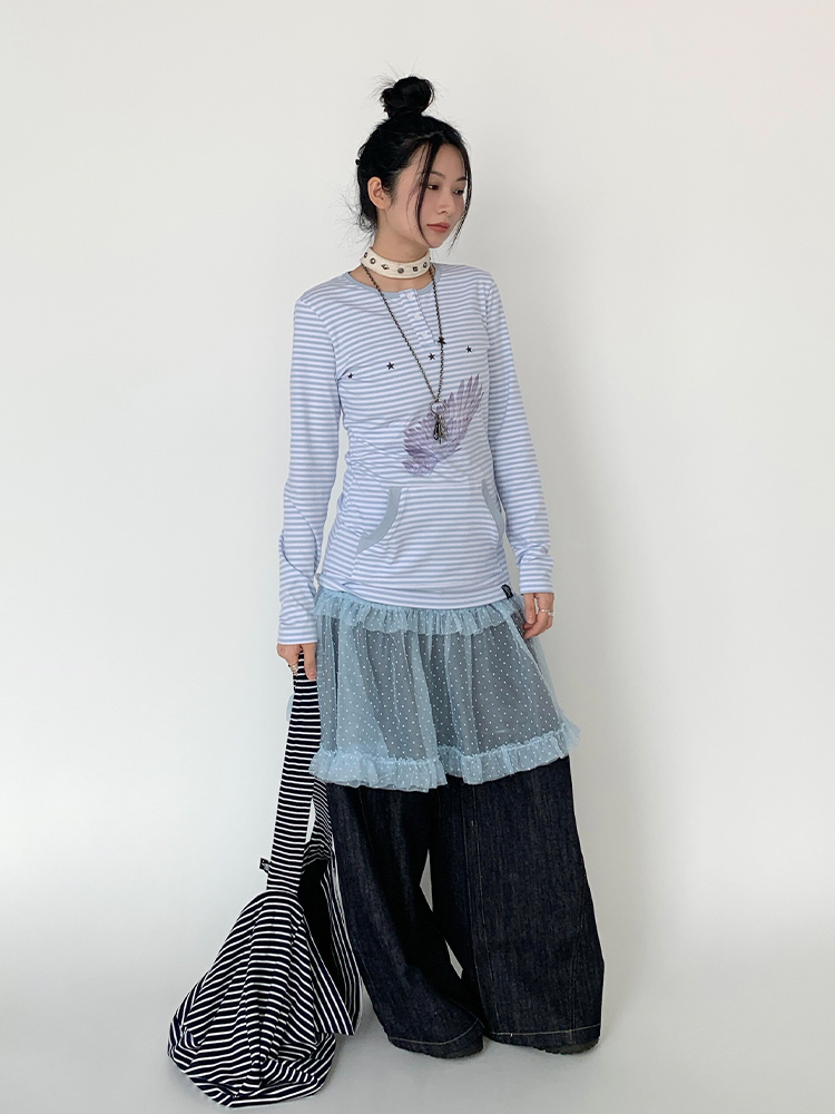 Blue-Grey Striped Long Sleeve T-Shirt with Small Wings Print - Slim Fit Round Neck Women's Tee for Spring 90s Y2K Style Blue-Grey Striped Long Sleeve T-Shirt with Small Wings Print - Slim Fit Round Neck Women's Tee for Spring 90s Y2K Style