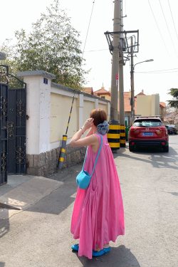 Blue Island Pink Makeup Retro Linen Vest Dress - Women's Summer Micro-Pleated A-Line Midi Dress, Vintage Style Fashion