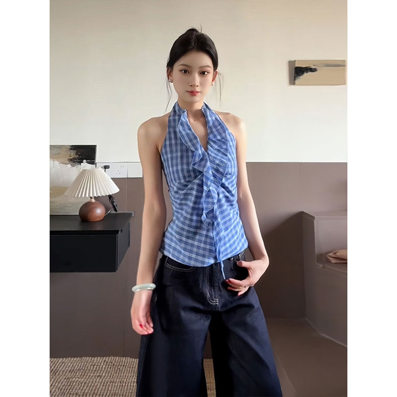 Blue Plaid Halter Neck Vest for Women - Summer Fitted V-Neck Sleeveless Top, Trendy and Flattering Style Blue Plaid Halter Neck Vest for Women - Summer Fitted V-Neck Sleeveless Top, Trendy and Flattering Style