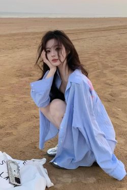 Blue Striped Printed Loose Long Sleeve Shirt with Heartbeat Design for Women - Trendy Y2K Style Top