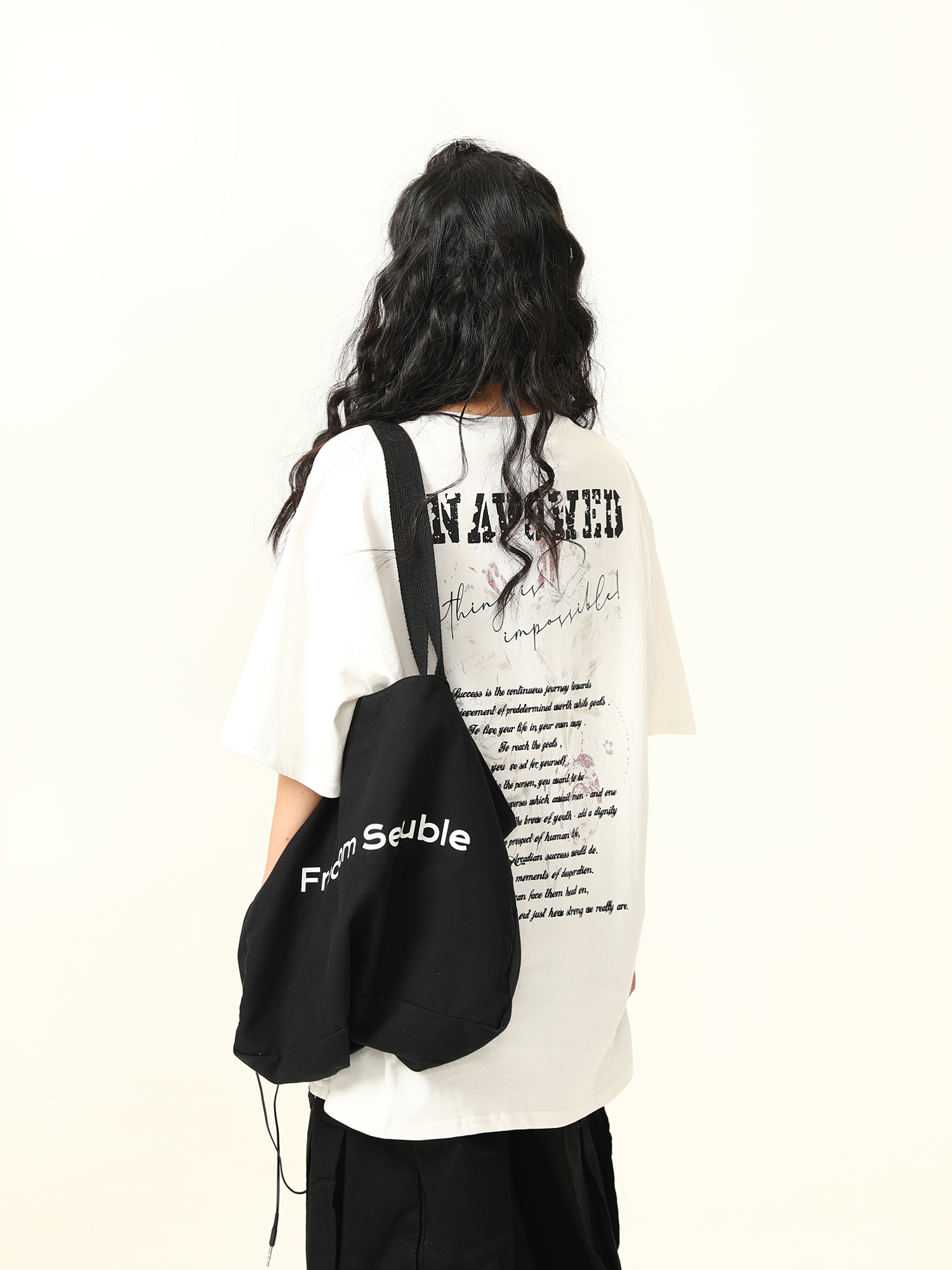 Blurred Letter Short-Sleeve T-Shirt for Men and Women - American Street Style Summer Couple Top Blurred Letter Short-Sleeve T-Shirt for Men and Women - American Street Style Summer Couple Top