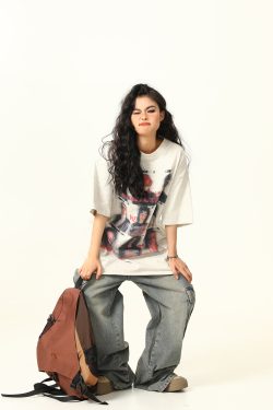 Blurred Portrait Print Vintage Floral Short Sleeve T-Shirt for Women - American Retro Style, Trendy Gray Tee