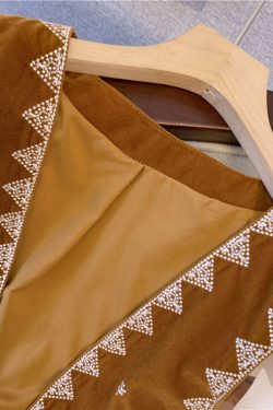 Bohemian Western Cowboy Brown Suede Embroidered Vest - Versatile Short Outer Cardigan Jacket for Y2K and Ethnic Style