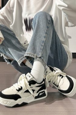 Breathable Black and White Mesh Sneakers for Men and Women, Summer Casual Unisex Trendy Sports Shoes