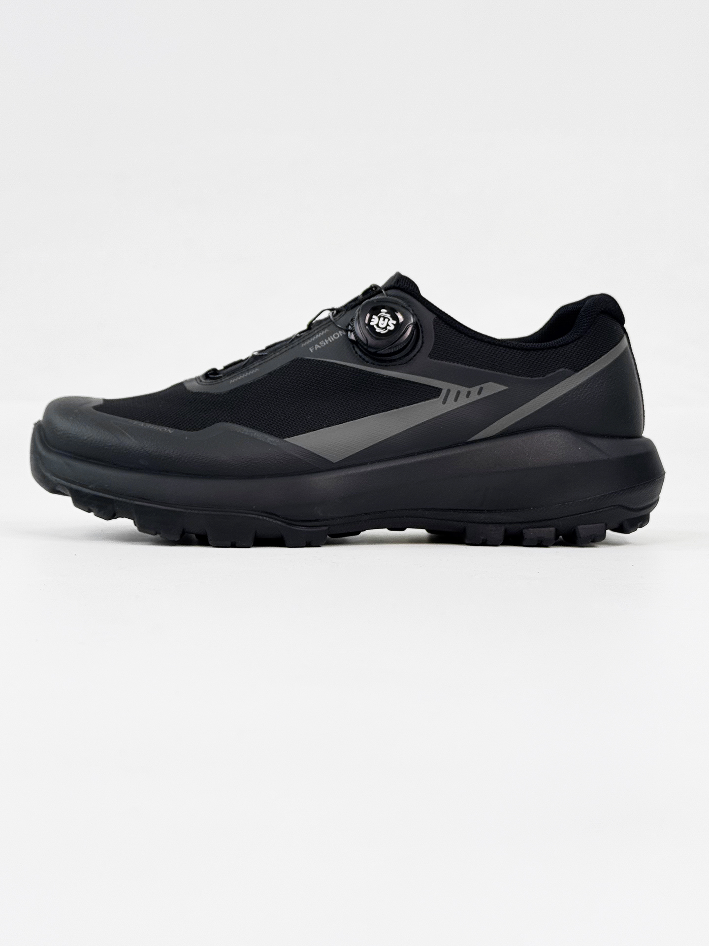 Breathable Black Cushioning Hiking Shoes for Men, Non-Slip Outdoor Walking and Running Commuter Shoes, Comfortable Sports Footwear Breathable Black Cushioning Hiking Shoes for Men, Non-Slip Outdoor Walking and Running Commuter Shoes, Comfortable Sports Footwear