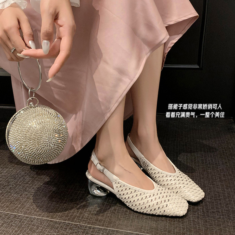 Breathable Hollow Woven Open-Toe Sandals for Women - French Exquisite Design, Fashionable Summer Footwear Breathable Hollow Woven Open-Toe Sandals for Women - French Exquisite Design, Fashionable Summer Footwear