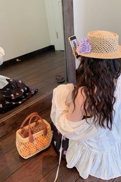 Breathable Long Sleeve Lace Blouse for Women - Summer 2025 Thin Shirt Jacket, Niche Design, Perfect for 90s and Y2K Fashion