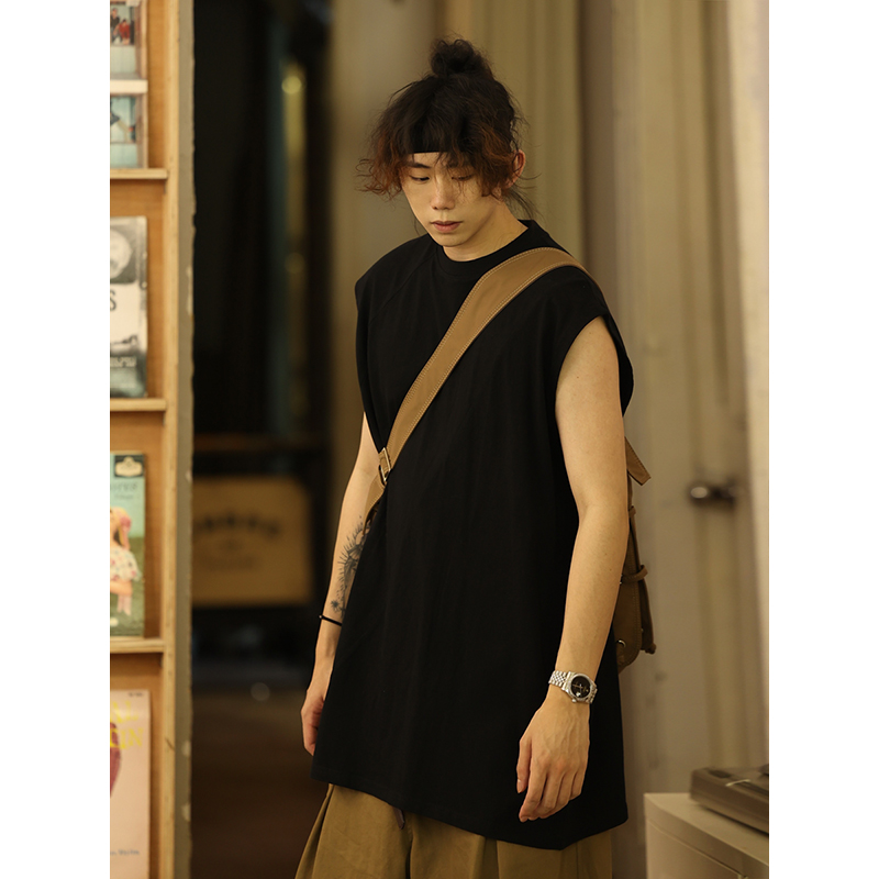 Breathable Loose-Fit Sleeveless Men's T-Shirt Vest for Youth Sports & Outdoor Activities, Casual Summer Wear Breathable Loose-Fit Sleeveless Men's T-Shirt Vest for Youth Sports & Outdoor Activities, Casual Summer Wear