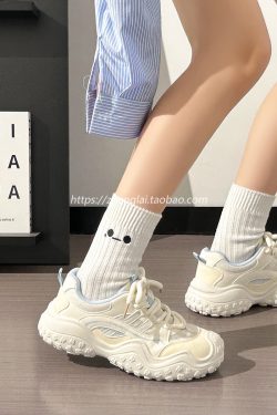 Breathable Mesh Dad Shoes for Women - Lightweight Summer Hiking Sneakers, Versatile White Sports Shoes for Comfort and Style