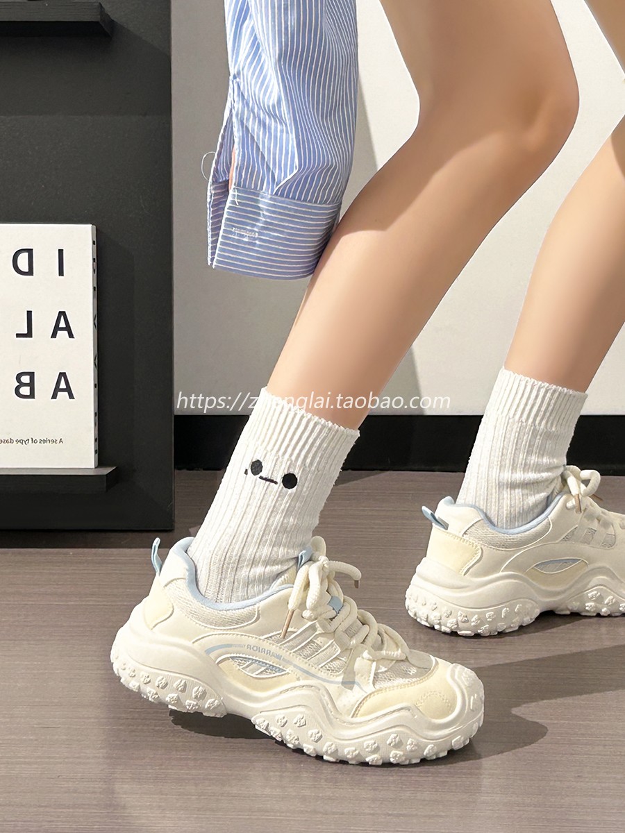 Breathable Mesh Dad Shoes for Women - Lightweight Summer Hiking Sneakers, Versatile White Sports Shoes for Comfort and Style Breathable Mesh Dad Shoes for Women - Lightweight Summer Hiking Sneakers, Versatile White Sports Shoes for Comfort and Style