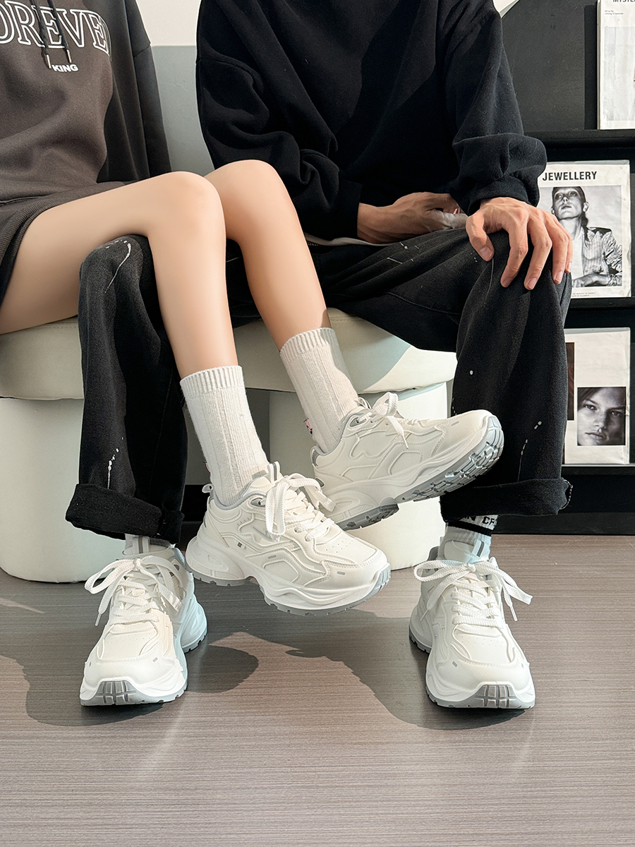 Breathable Mesh Dad Sneakers for Women and Men - Versatile 2025 Summer Sports Shoes in White Breathable Mesh Dad Sneakers for Women and Men - Versatile 2025 Summer Sports Shoes in White