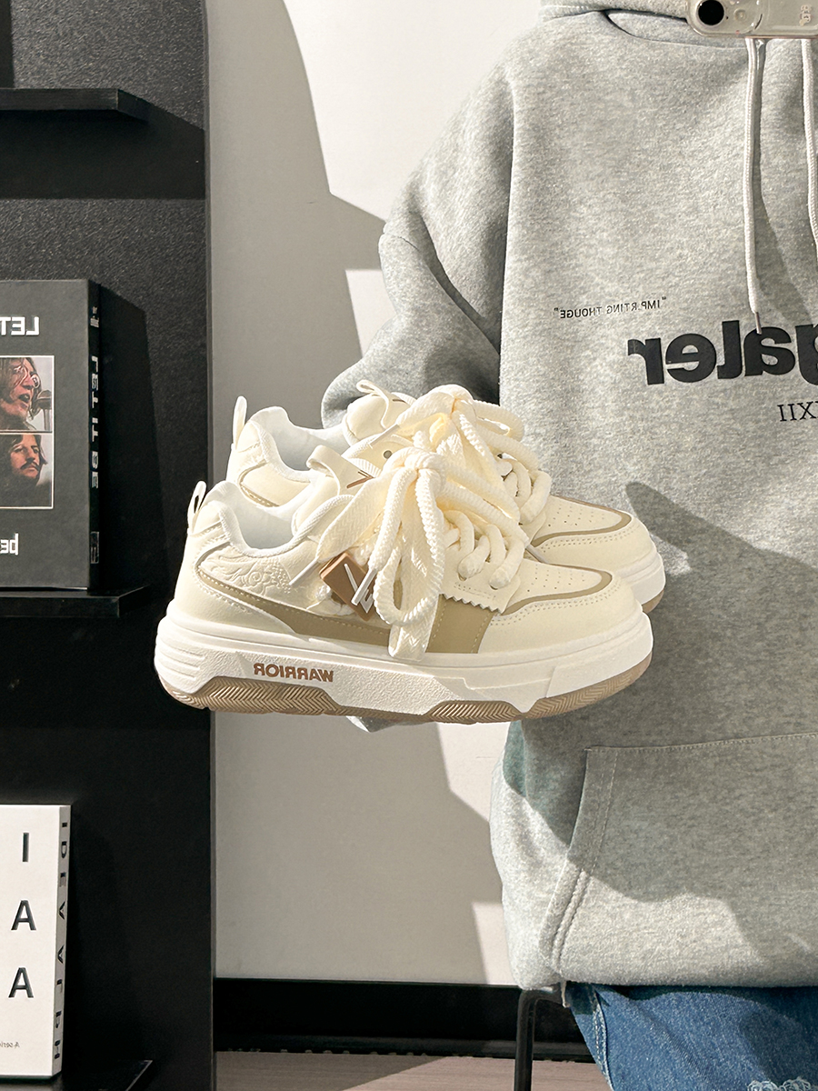 Breathable Mesh Women's Summer Shoes - Trendy Thick-Soled Platform Sneakers for Comfort and Style Breathable Mesh Women's Summer Shoes - Trendy Thick-Soled Platform Sneakers for Comfort and Style