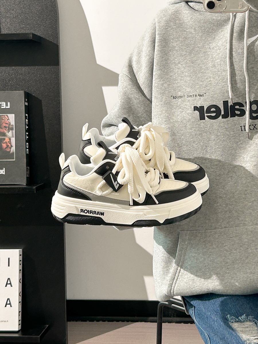 Breathable Mesh Women's Summer Shoes - Trendy Thick-Soled Platform Sneakers for Comfort and Style Breathable Mesh Women's Summer Shoes - Trendy Thick-Soled Platform Sneakers for Comfort and Style