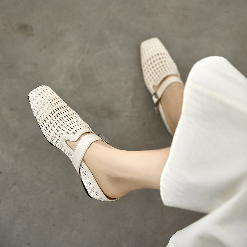 Breathable Open-Toe Woven Mule Shoes with Belt Buckle - Italian Vacation Style Outdoor Slippers for Women Breathable Open-Toe Woven Mule Shoes with Belt Buckle - Italian Vacation Style Outdoor Slippers for Women