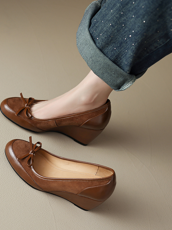 Brown Suede Bow Wedge Heels for Women - Spring Summer 2025 Elegant Cutout Design, Y2K Inspired Fashion Brown Suede Bow Wedge Heels for Women - Spring Summer 2025 Elegant Cutout Design, Y2K Inspired Fashion