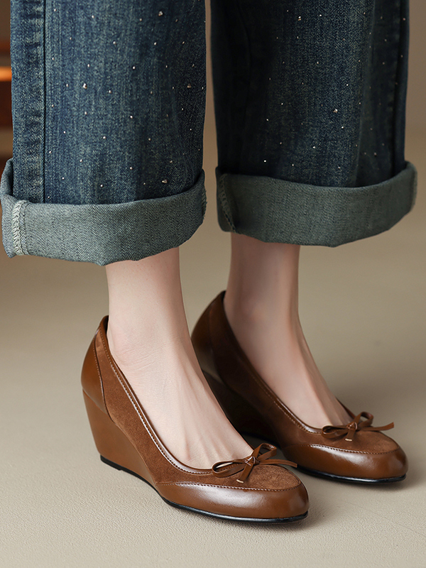 Brown Suede Bow Wedge Heels for Women - Spring Summer 2025 Elegant Cutout Design, Y2K Inspired Fashion Brown Suede Bow Wedge Heels for Women - Spring Summer 2025 Elegant Cutout Design, Y2K Inspired Fashion