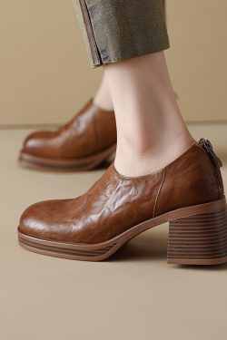 Brown Vintage Italian-Style Soft Sole Ankle Boots with Back Zipper – 6.5 cm Heel, Comfortable Cow Leather Footwear