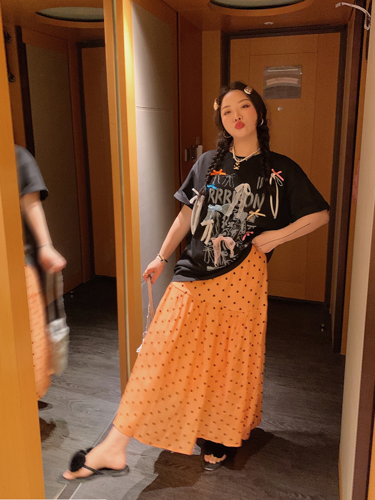 Butterfly Knot Short Sleeve T-Shirt for Women - Unique Summer 2025 Fashion Top, Exquisite Design, Trendy 90s Style Butterfly Knot Short Sleeve T-Shirt for Women - Unique Summer 2025 Fashion Top, Exquisite Design, Trendy 90s Style