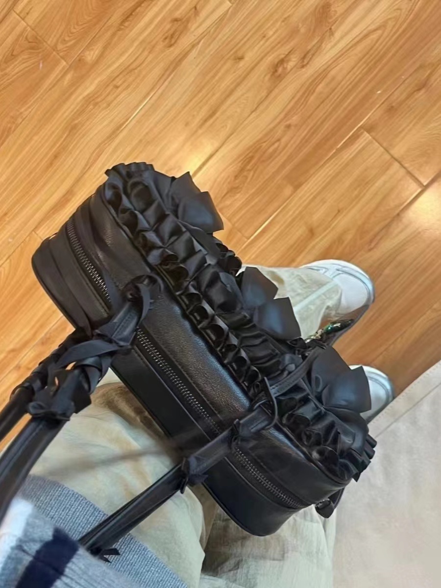 Butterfly Knot Underarm Tote Bag - Pleated Shoulder Bag for Commuters, 2025 Style Boston Handbag Butterfly Knot Underarm Tote Bag - Pleated Shoulder Bag for Commuters, 2025 Style Boston Handbag