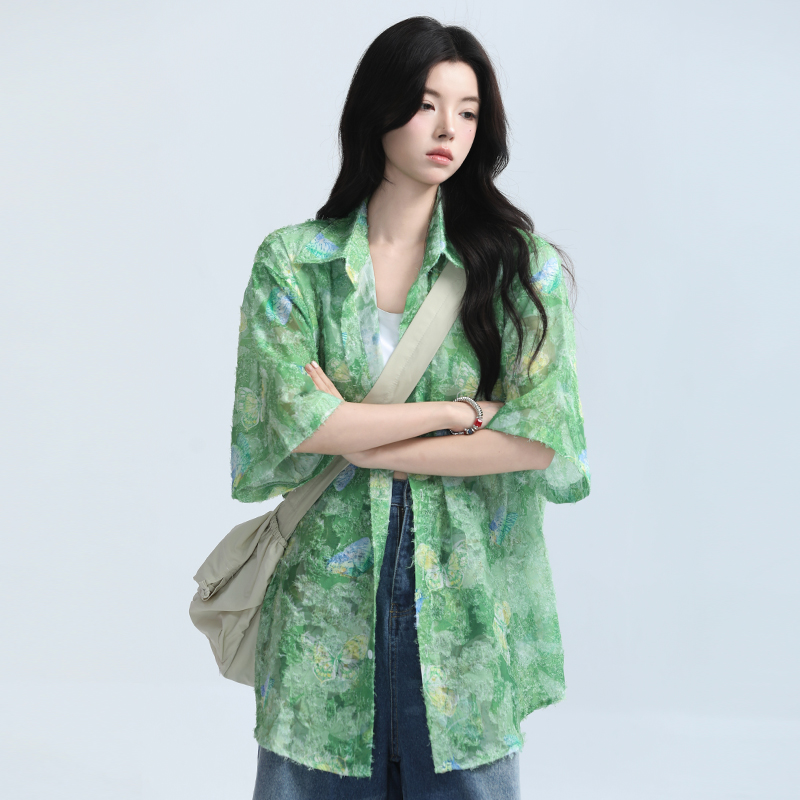 Butterfly Print Short Sleeve Shirt for Women, Lightweight & Sheer, Loose Fit, Summer Fashion, Sun Protection, Trendy Casual Top Butterfly Print Short Sleeve Shirt for Women, Lightweight & Sheer, Loose Fit, Summer Fashion, Sun Protection, Trendy Casual Top