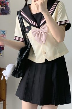 Camellia Women's Waist-Defined JK Uniform Sailor Suit Top - Summer Short Sleeve College Style with Three-Volume Design