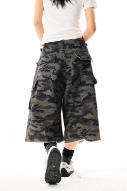 Camouflage Cargo Capri Pants for Women - Loose Fit, Versatile Wide-Leg, American Style, Casual Streetwear