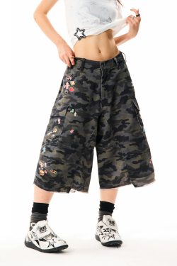 Camouflage Cargo Capri Pants for Women - Loose Fit, Versatile Wide-Leg, American Style, Casual Streetwear