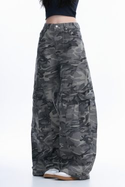Camouflage Curved Knife Pants with Multiple Pockets - American Street Style Denim Work Pants for Trendy Casual Wear
