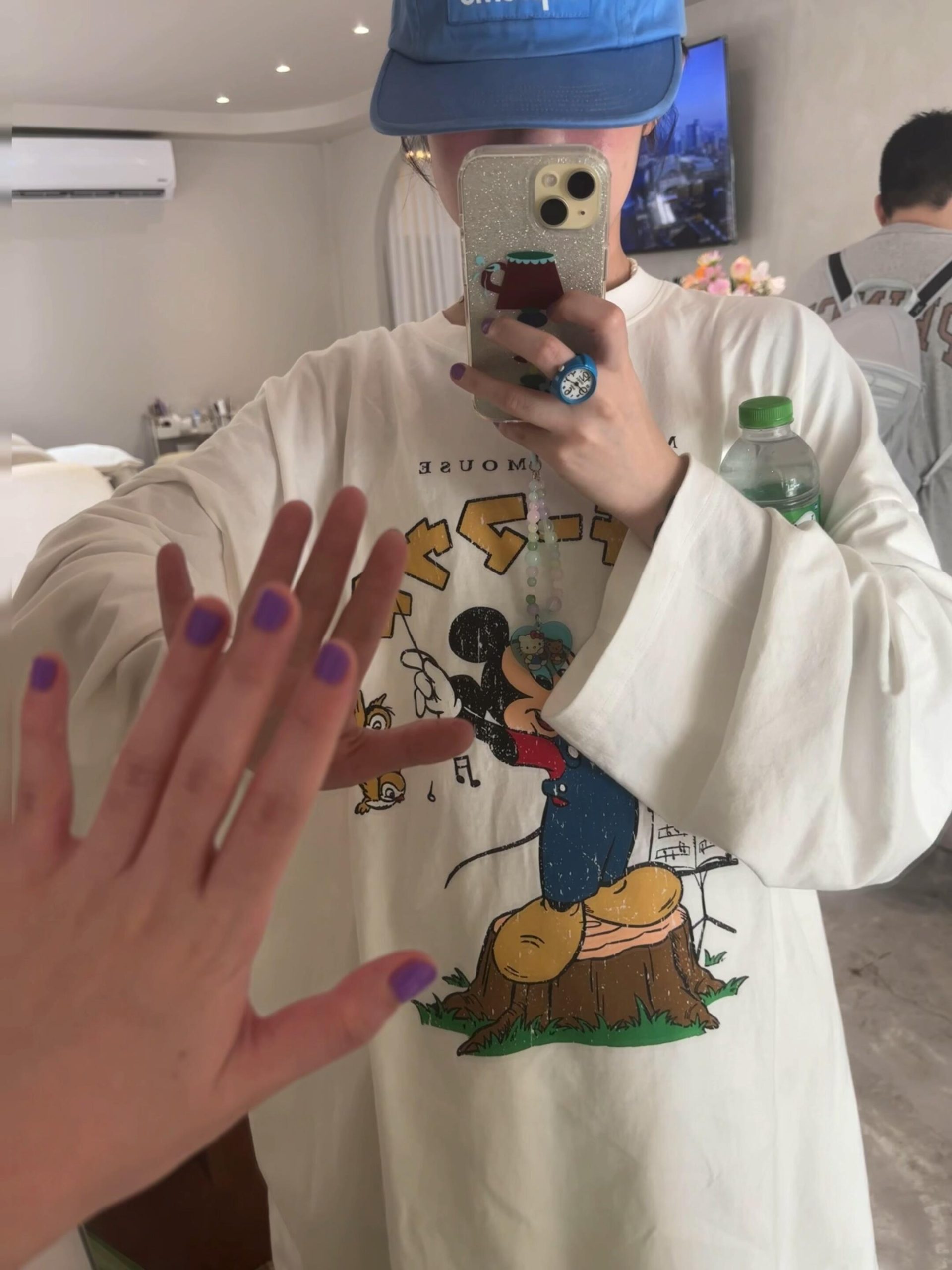 Cartoon Print Casual Oversized Long Sleeve T-Shirt for Autumn & Winter - Korean Style, Youthful and Slimming Cotton Tee Cartoon Print Casual Oversized Long Sleeve T-Shirt for Autumn & Winter - Korean Style, Youthful and Slimming Cotton Tee