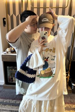 Cartoon Print Casual Oversized Long Sleeve T-Shirt for Autumn & Winter - Korean Style, Youthful and Slimming Cotton Tee