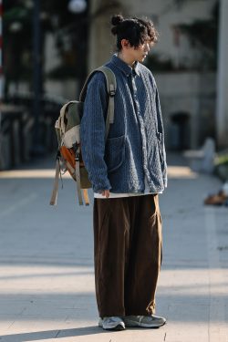 Casual Japanese-Style Pleated Cargo Pants for Men - Trendy Loose-Fit Design with Elastic Waistband and Drape