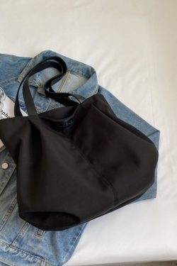 Casual Large-Capacity Women's Shoulder Bag - Versatile Commuter Tote for College Students