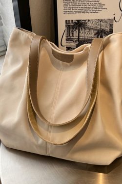 Casual Large-Capacity Women's Shoulder Bag - Versatile Commuter Tote for College Students