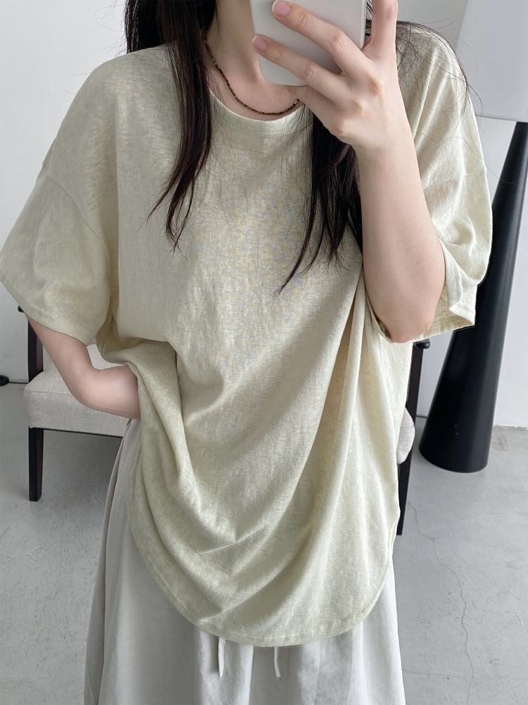 Casual Loose Drop-Shoulder Minimalist Textured Short-Sleeve T-Shirt in Sun Grapefruit for Summer - Versatile Linen-Like Style Casual Loose Drop-Shoulder Minimalist Textured Short-Sleeve T-Shirt in Sun Grapefruit for Summer - Versatile Linen-Like Style