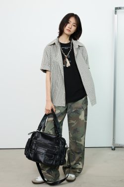 Casual Plaid Short Sleeve Shirt for Men and Women - Oversized Unisex Commuter Top, Perfect for 90s and Y2K Style