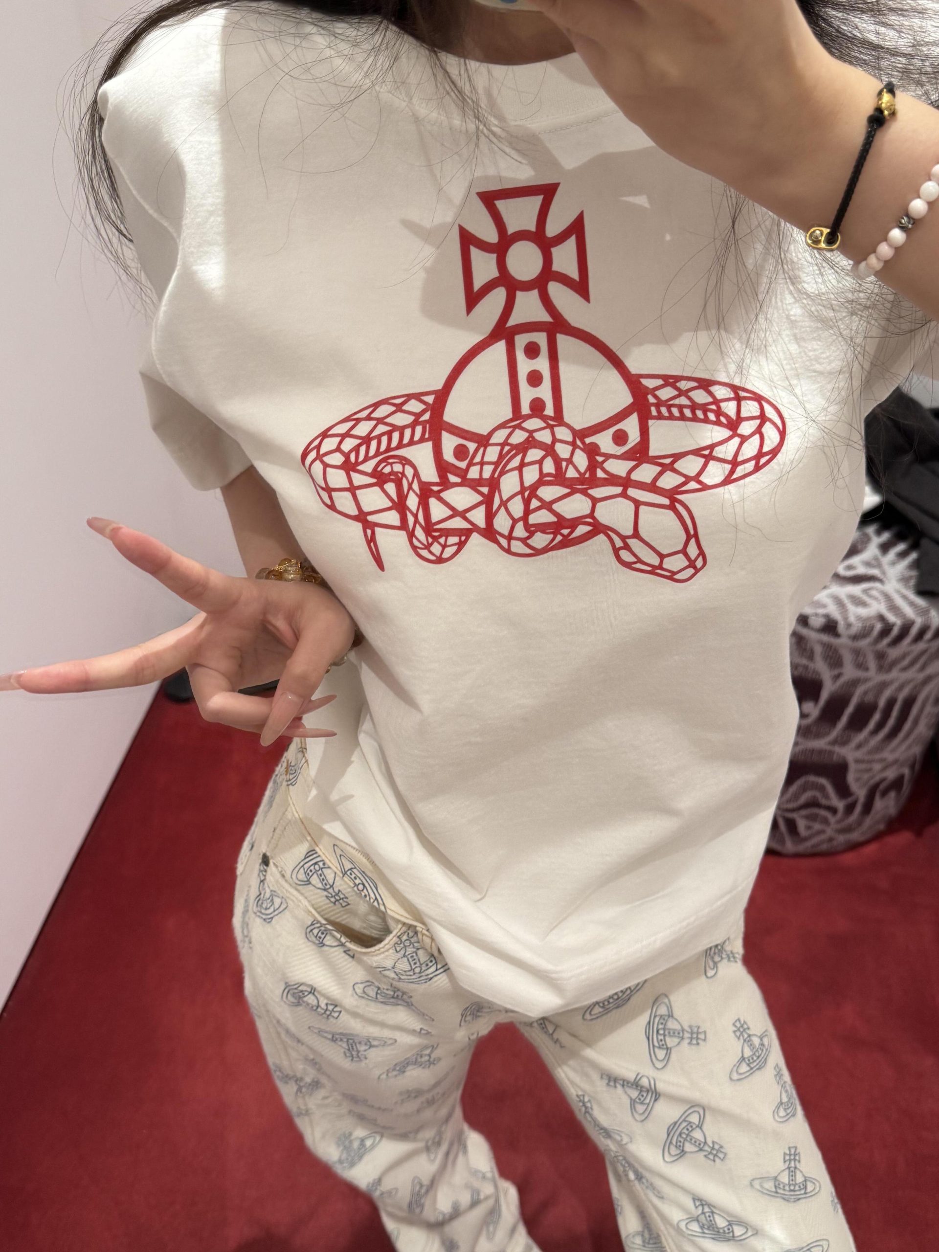 Casual Printed Snake T-Shirt for Women - Loose Fit, Round Neck, Pure Cotton - 25SS South Korea INS Limited Edition Casual Printed Snake T-Shirt for Women - Loose Fit, Round Neck, Pure Cotton - 25SS South Korea INS Limited Edition