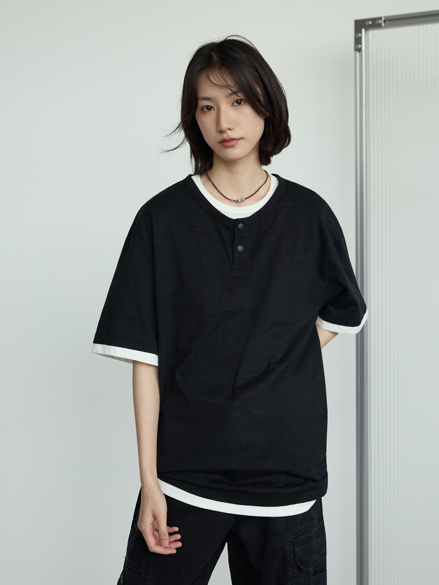 Casual Two-Piece Henley Short Sleeve T-Shirt for Men and Women - Simple Loose Fit, Unisex, Stylish Everyday Wear Casual Two-Piece Henley Short Sleeve T-Shirt for Men and Women - Simple Loose Fit, Unisex, Stylish Everyday Wear