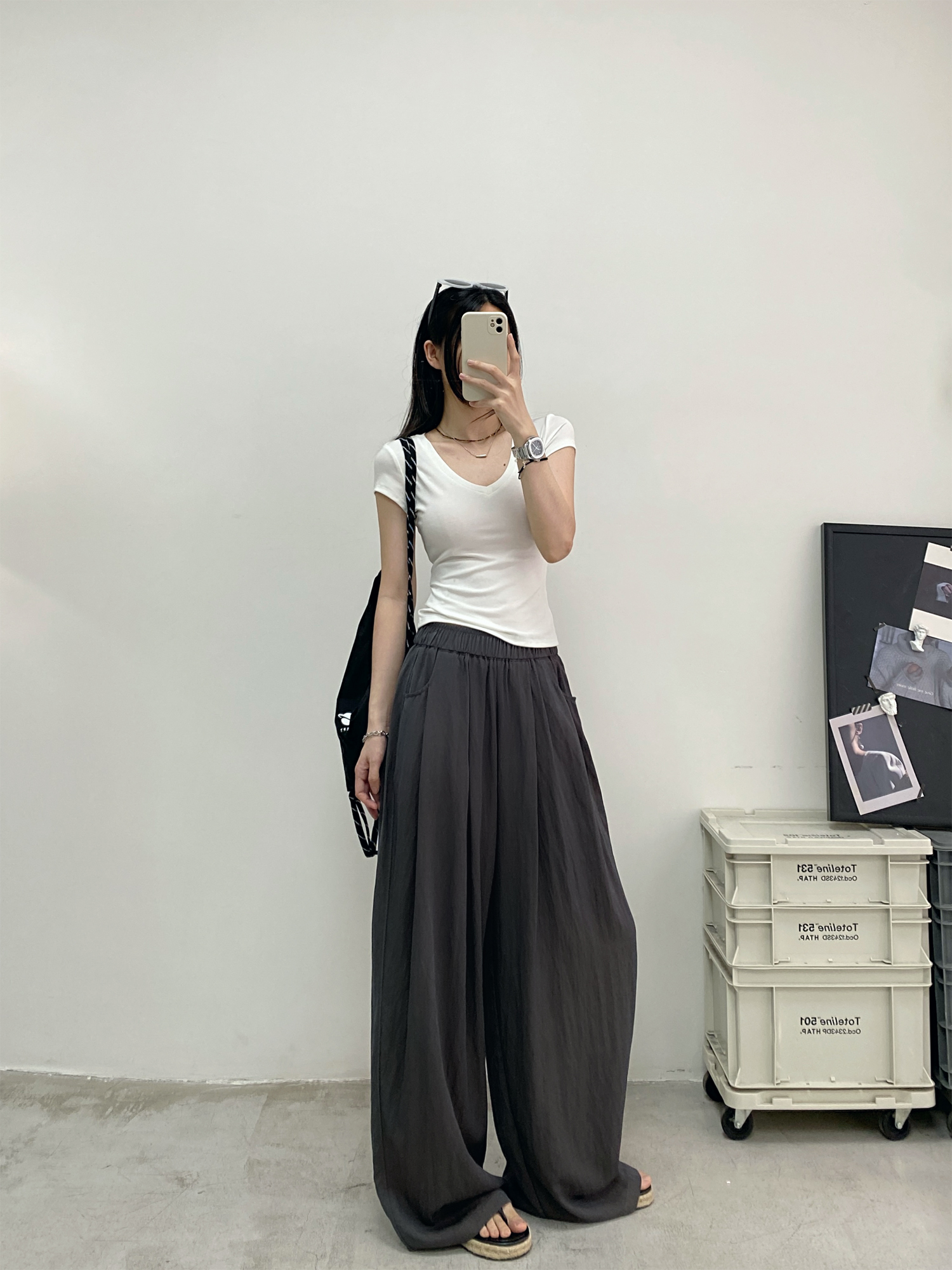 Casual Wide-Leg Pants in Water-Washed Faux Tencel - Soft, Heavy-Duty, Cool Feel, Lazy Tone Shambon Style Casual Wide-Leg Pants in Water-Washed Faux Tencel - Soft, Heavy-Duty, Cool Feel, Lazy Tone Shambon Style