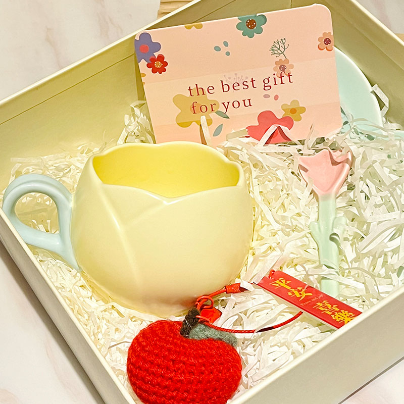 Ceramic Tulip-Shaped Coffee Cup with Saucer - Aesthetic Relief Design for Office and Home, Perfect Gift for Stylish Girls Ceramic Tulip-Shaped Coffee Cup with Saucer - Aesthetic Relief Design for Office and Home, Perfect Gift for Stylish Girls