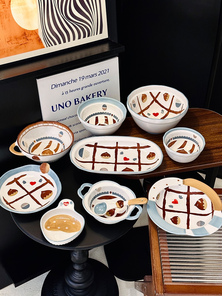 Charming 5-Inch Ceramic Rice Bowl for Girls, High-Quality Ice Cream Dessert Bowl, Sweet Soup Bowl for Everyday Use Charming 5-Inch Ceramic Rice Bowl for Girls, High-Quality Ice Cream Dessert Bowl, Sweet Soup Bowl for Everyday Use