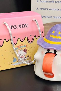 Charming Ceramic Graduation Mug for Girls, Stylish Ghost Design with Lid, Perfect Birthday Party Favor