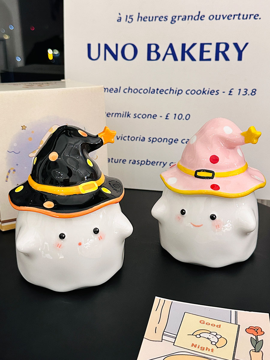 Charming Ceramic Graduation Mug for Girls, Stylish Ghost Design with Lid, Perfect Birthday Party Favor Charming Ceramic Graduation Mug for Girls, Stylish Ghost Design with Lid, Perfect Birthday Party Favor