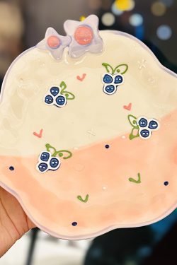 Charming Embossed Flower Dinnerware Set for Girls - Under-glaze Ceramic Yogurt Bowls and Plates, Cute Floral Design