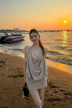 Charming Thai-Inspired Bodycon Dress for Women, Plunging Neckline, Tie Backless Design, Short Length, Trendy Summer Style