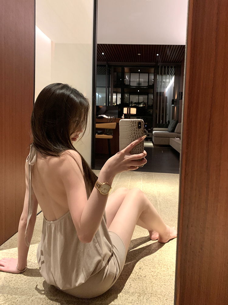 Charming Thai-Inspired Bodycon Dress for Women, Plunging Neckline, Tie Backless Design, Short Length, Trendy Summer Style Charming Thai-Inspired Bodycon Dress for Women, Plunging Neckline, Tie Backless Design, Short Length, Trendy Summer Style